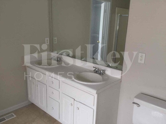 Photo - 4816 Clove Dr SW