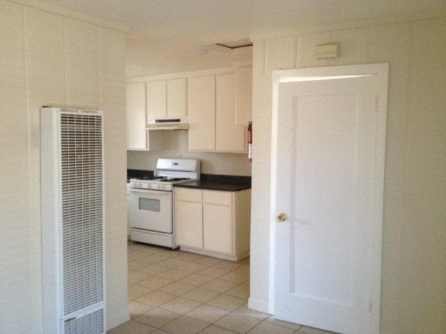 Photo - One Bedroom Unit In 4 Plex Ready To Go!!!