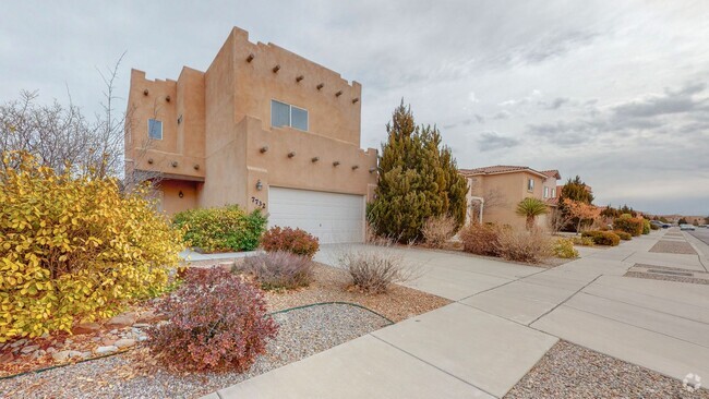 Building Photo - VISTA DEL NORTE 3 Bedroom 2 Bath 2 Car Garage Rental