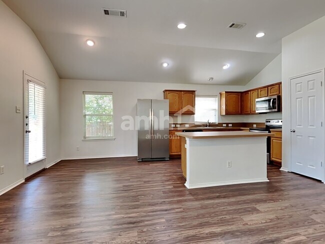 Photo - 8065 Plateau Dr