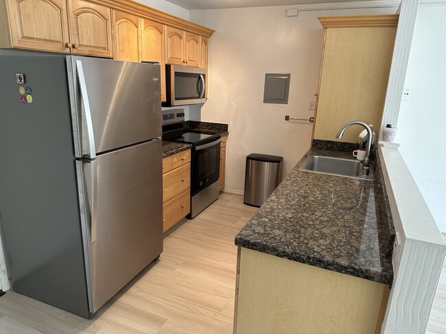 Photo - 8036 Linda Vista Rd Unidad Apt 1M