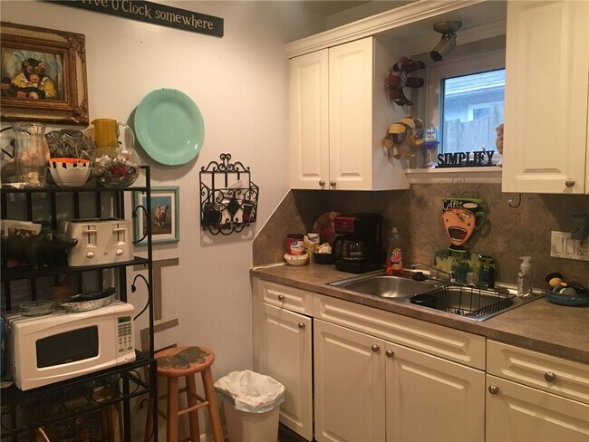 Photo - 101 S W Ave Unit A1