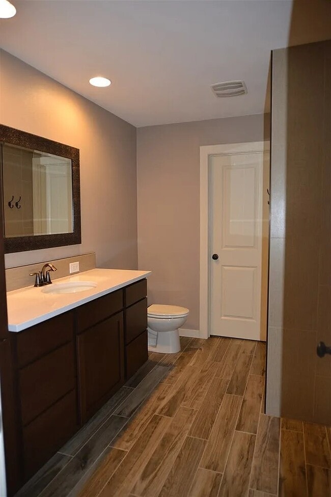 Photo - 6110 E 7th Ln