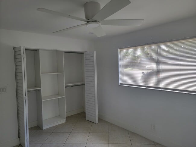 Photo - 1220 NW 16th Ct Unit Apt 1