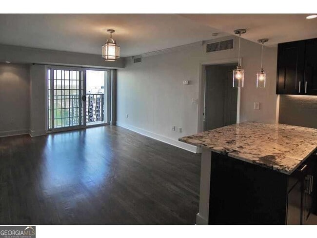 Photo - 199 14th St NE Unit 1503