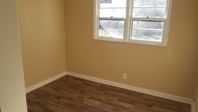 Photo - 38A E Talley Ave Unit A