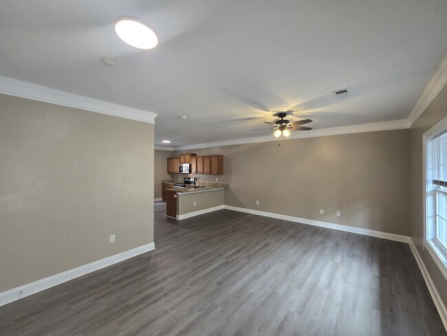 239 Ruth St Unit 1