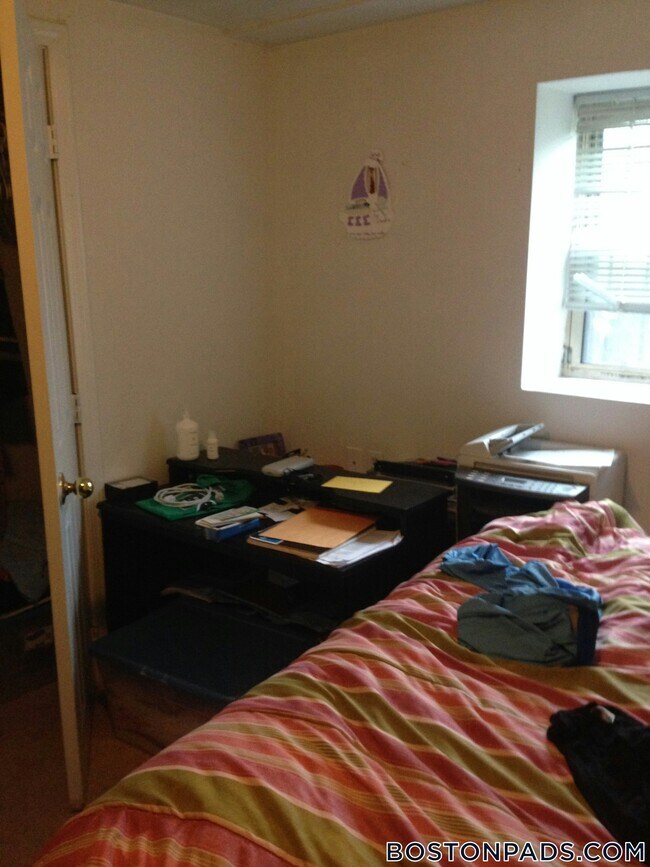 Photo - 24 St Cyprians Pl Unit 1R