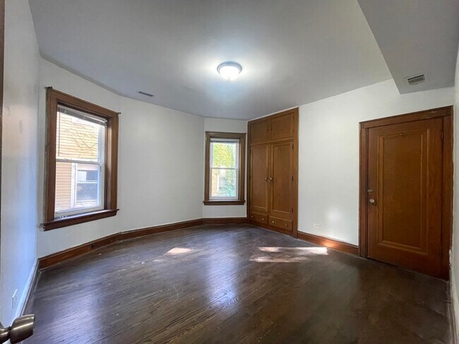 Photo - 2252 N Monticello Ave Condo Unit 1