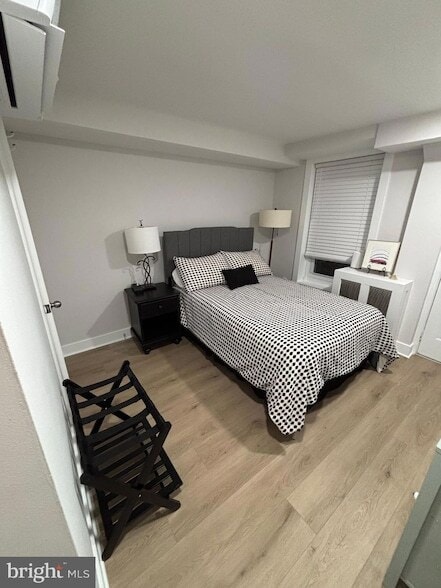 Photo - 1702 10th St NW