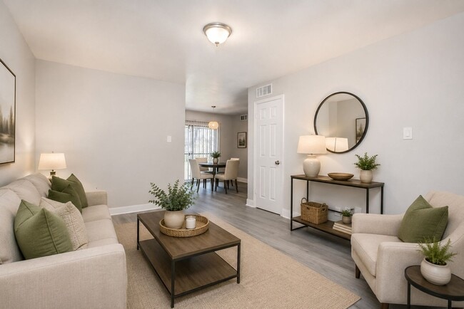 Photo - 9834 Denning Dr