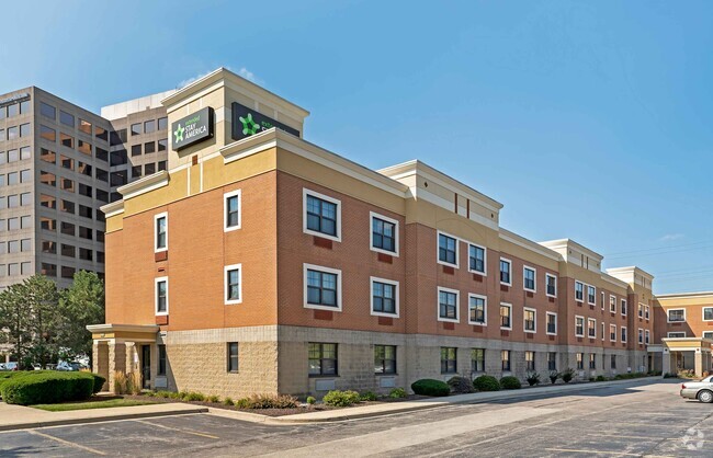 Building Photo - Furnished Studio - Skokie Rental