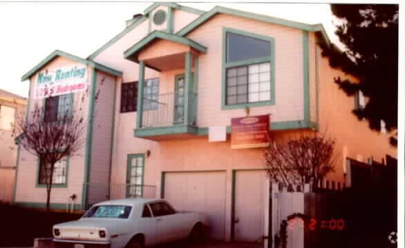 Photo - 4226 43rd St