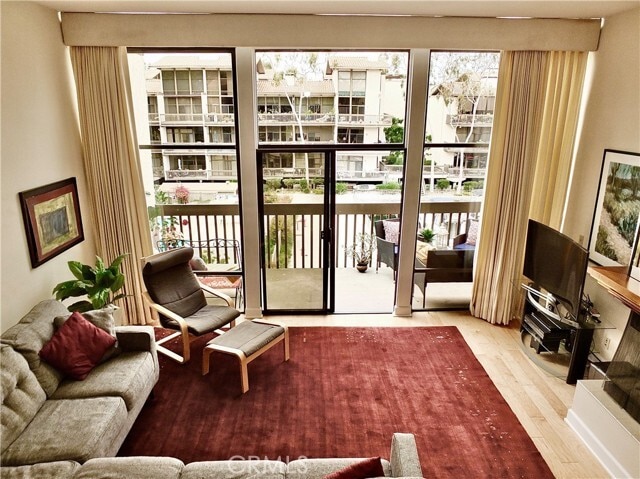 Photo - 7321 Marina Pacifica Dr N