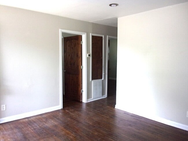 Photo - 2 Bedroom 1 Bath Home Minutes from Uptown Charlotte