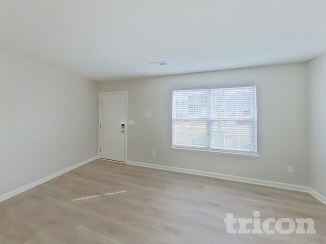 Photo - 9339 Bradstreet Commons Way