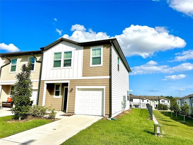Photo - 182 Mandovi St