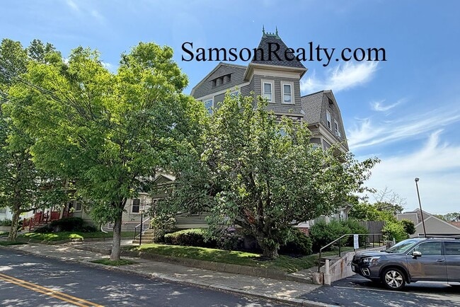 Photo - 5 Hillside Ave Unit 2