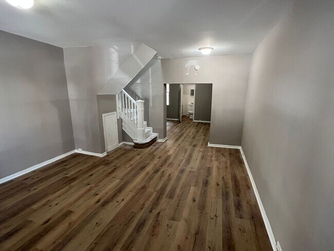 Photo - Huge 3 Bedroom with a FINISHED Basement!