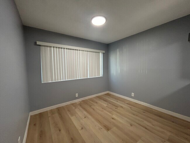 Photo - 15612 Pasadena Ave Unit B