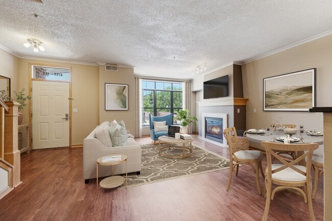 Photo - Excelsior & Grand