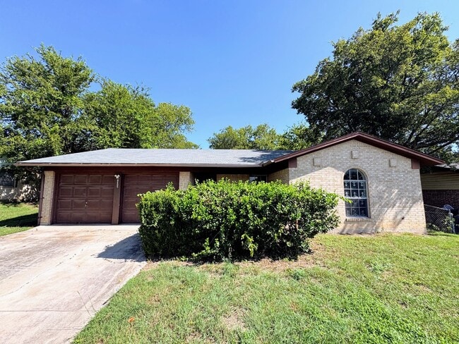 Photo - 1205 Hughes Ave Casa