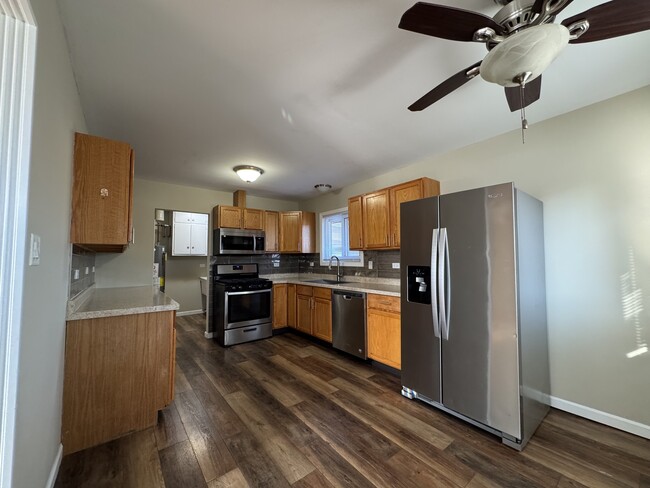 Photo - 7838 W 73rd Pl