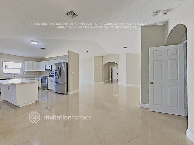 Photo - 13500 SW 118th Pl