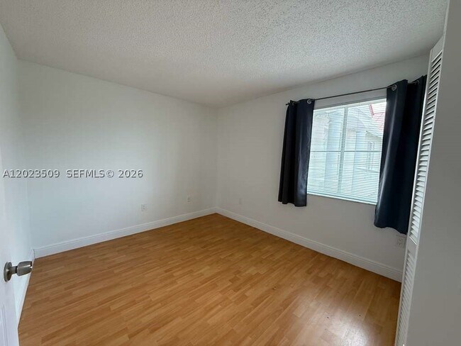 Photo - 1137 NW 123rd Ct