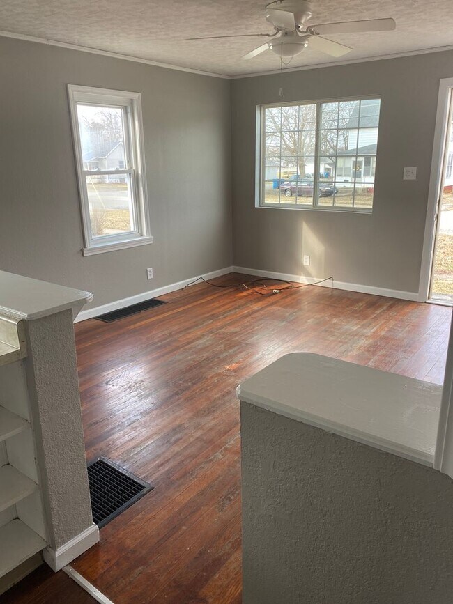 Photo - Three Bedroom House