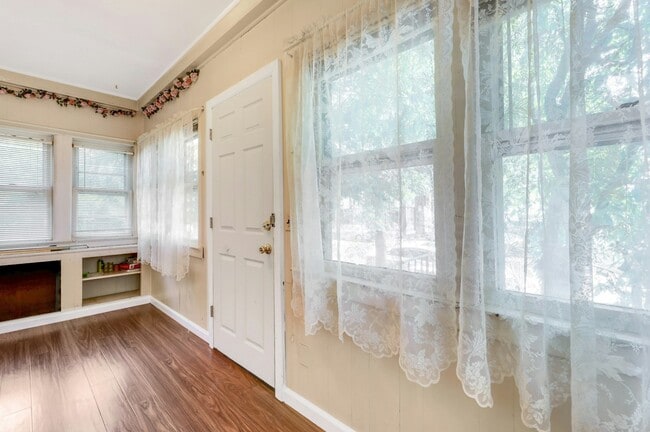 Photo - 31 Chestnut St