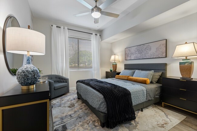 Bella Vista Apartments