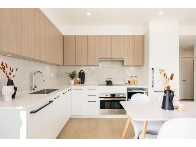 Photo - 5398-5207 207 St Unité 2B2B