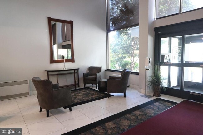 Photo - 2059 Huntington Ave Unit 1204