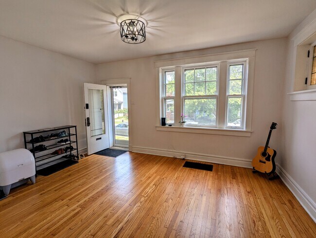 4242 Connecticut St Unit 1F Connecticut