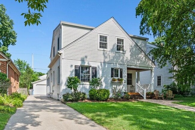 Building Photo - 5030 N Kent Ave Rental