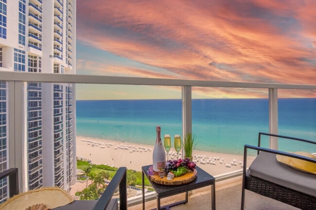 Photo - 18001 Collins Ave Unidad SI ID1227370P