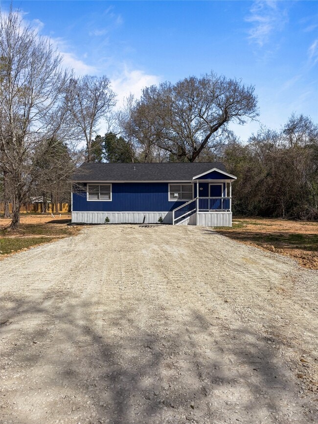 Photo - 137 County Rd 3431