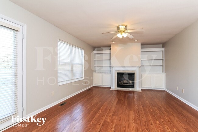 Photo - 5158 Grandin Ridge Dr
