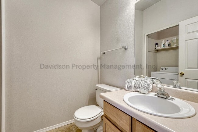 Photo - 1524 Shane Cir