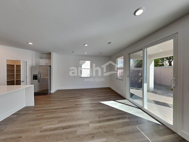 Photo - 5824 Fly Fisher St