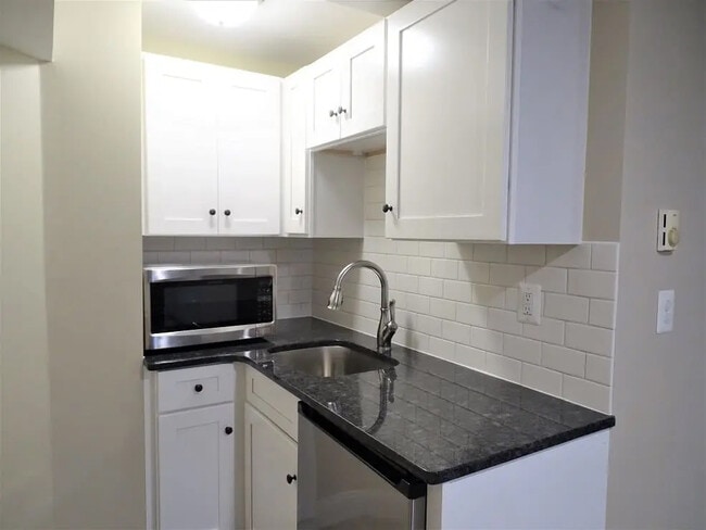 Photo - 125 E Main St Unidad C