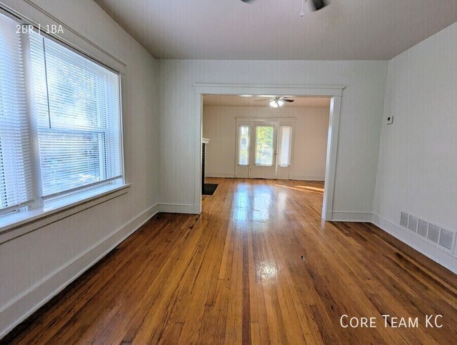 Photo - 4345 Harrison St Unit 4347-1S