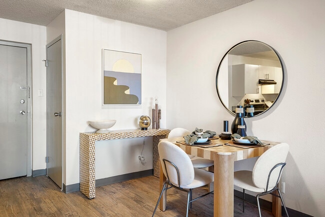 Photo - Mint Urban Infinity