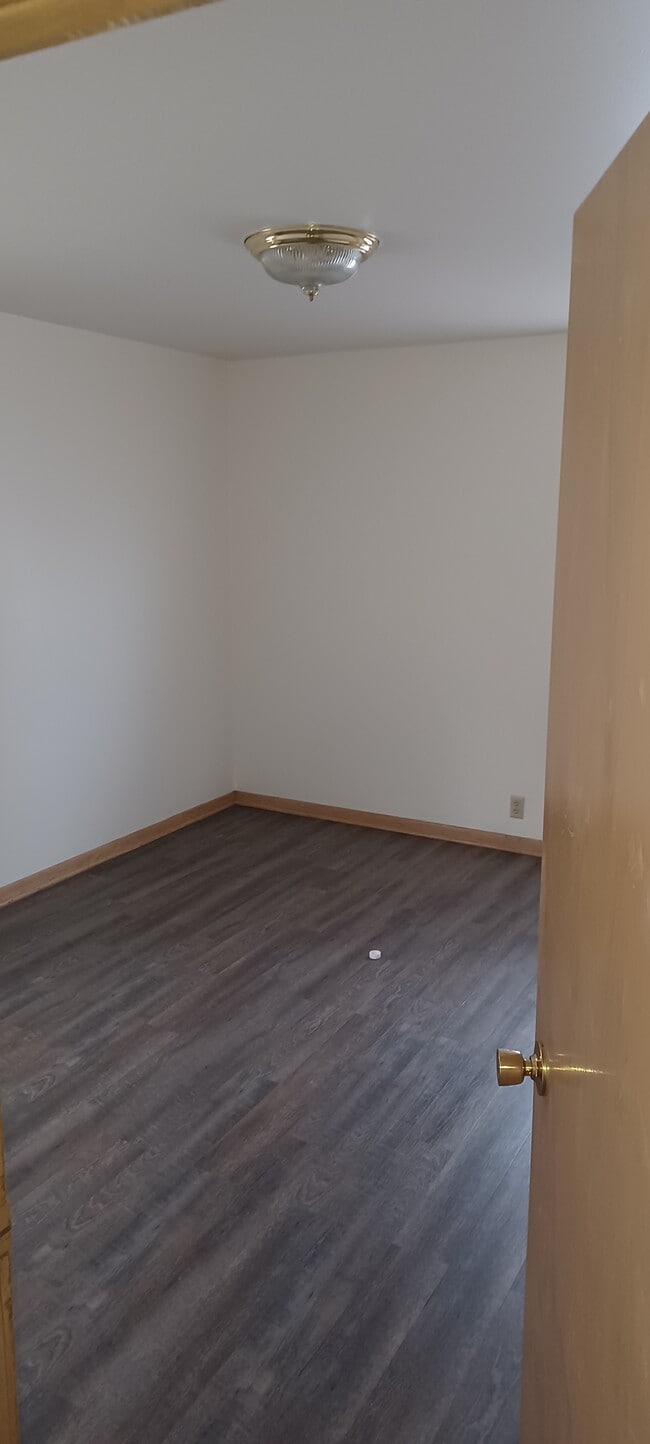 Photo - 5620 W Beloit Rd Unit 5620