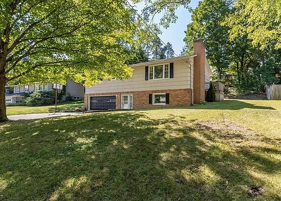 Photo - 115 Margo Ln