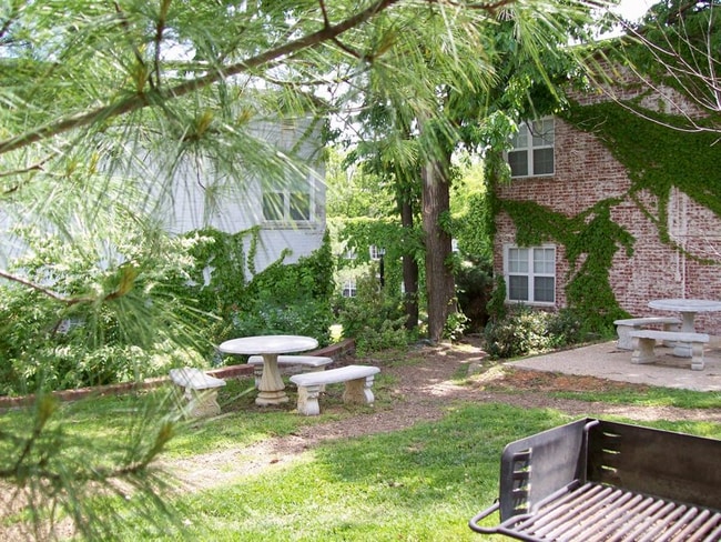 Photo - 529 Whitham Ave Apartment Unit A-1