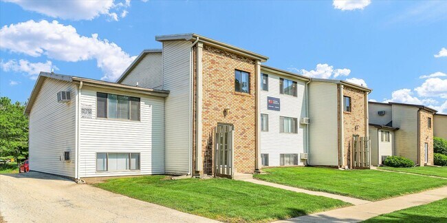 Photo - Arcadia Drive Apartments
