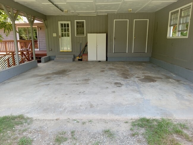 6518 Alexander Dr Unit C