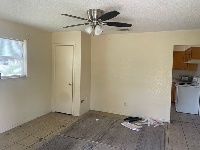 Photo - 1007 York Ave Unidad York Ave  A